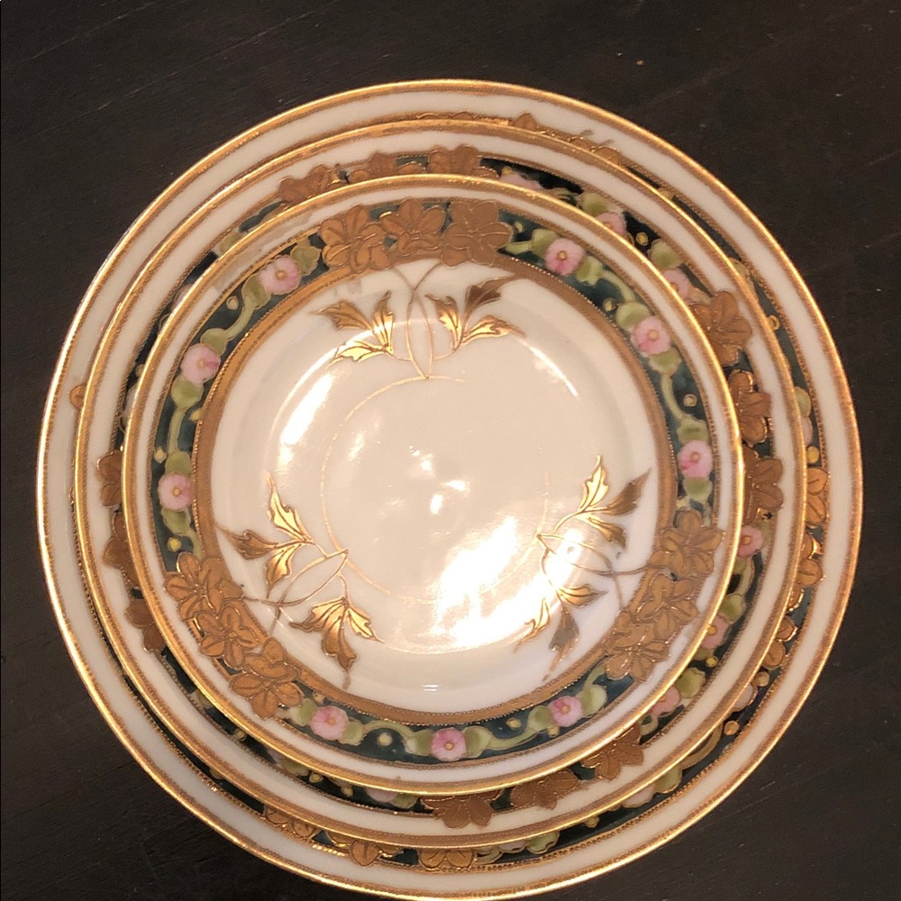 Nippon Golden Plate Set